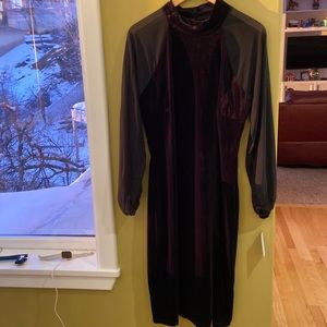 NWT ALEXA B NITES WOMEN’S DRESS